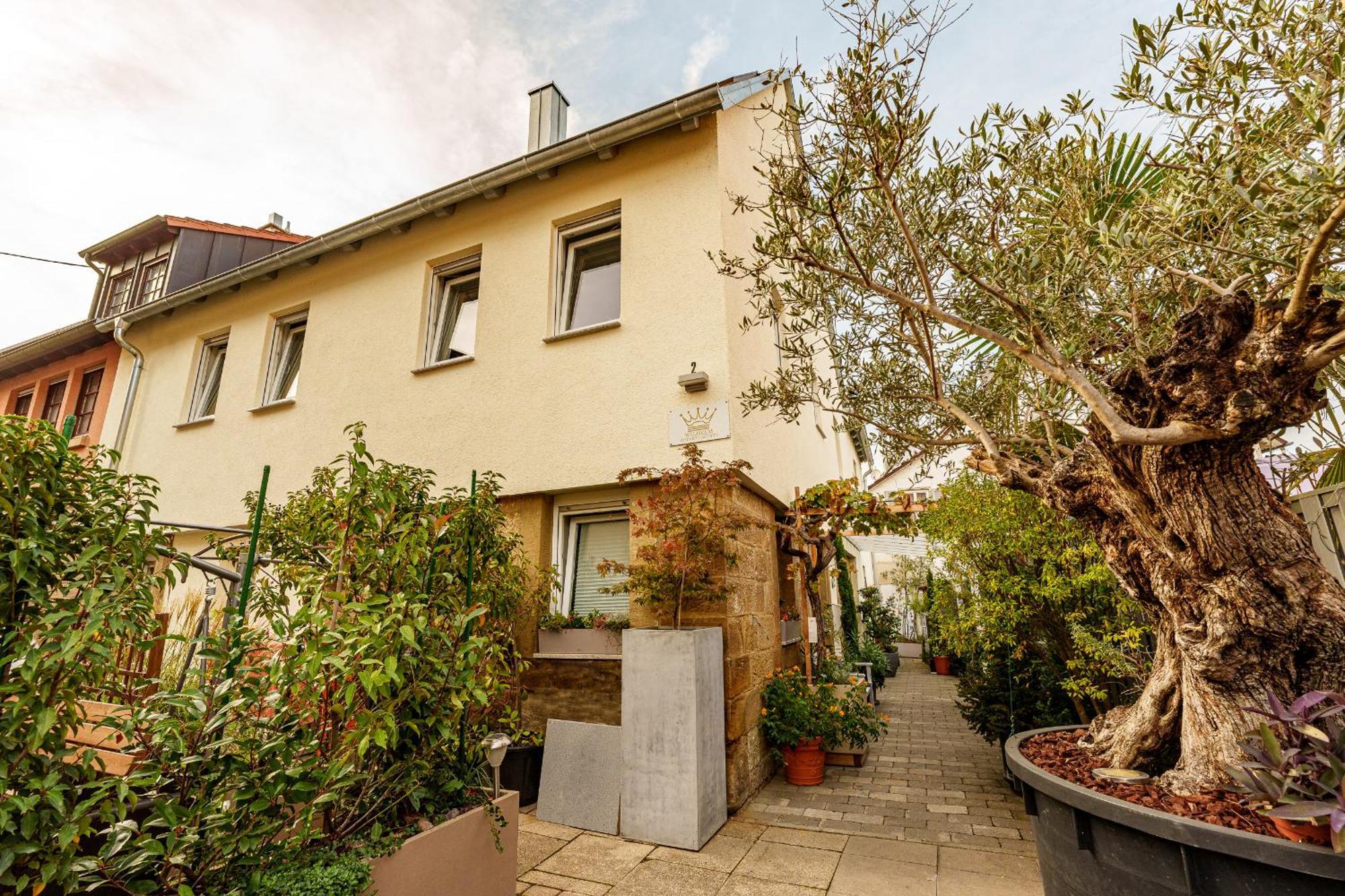 Wilhelm Appartements 100Qm Im Zentrum Brackenheim Naehe Tripsdrill 외부 사진